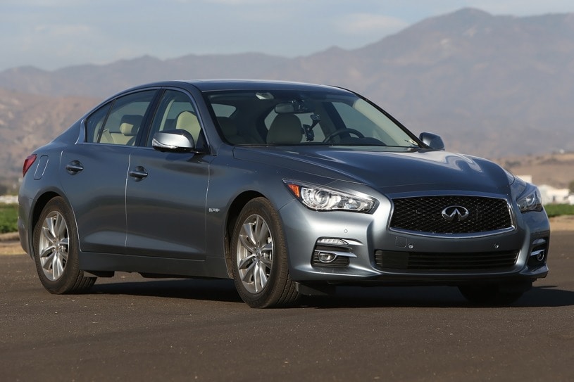VIN JN1EV7AP4GM302926 Report for the  3.0t Premium